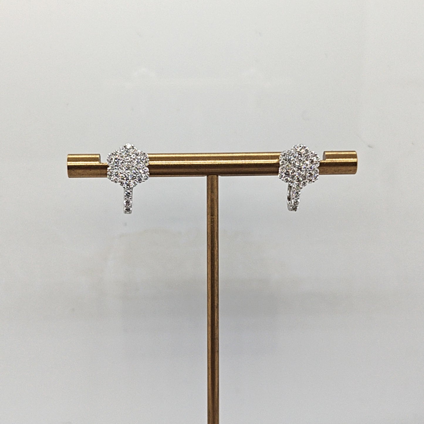 DIAMOND CLUSTER EARRINGS WHITE GOLD 1.0CT