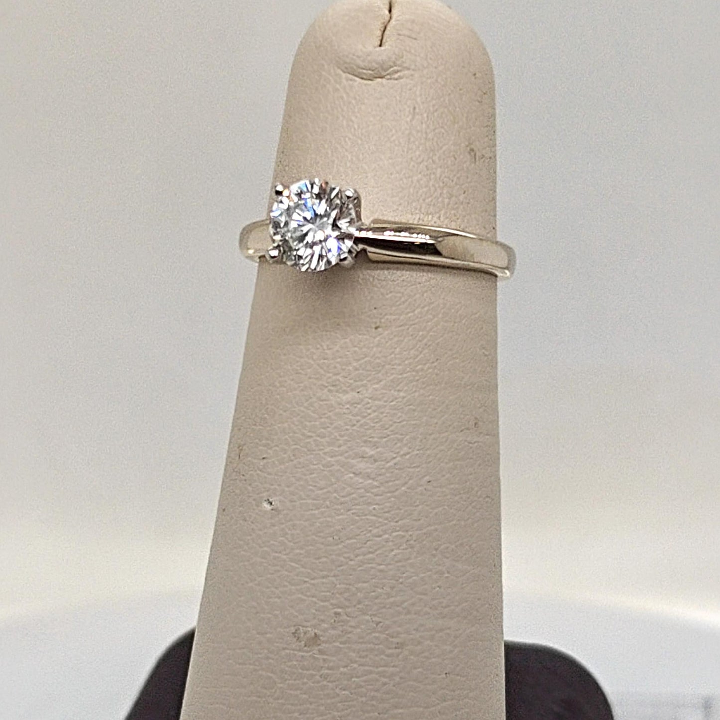 DIAMOND SOLITAIRE LEO CUT RING 0.70CT PLATINUM & WHITE GOLD