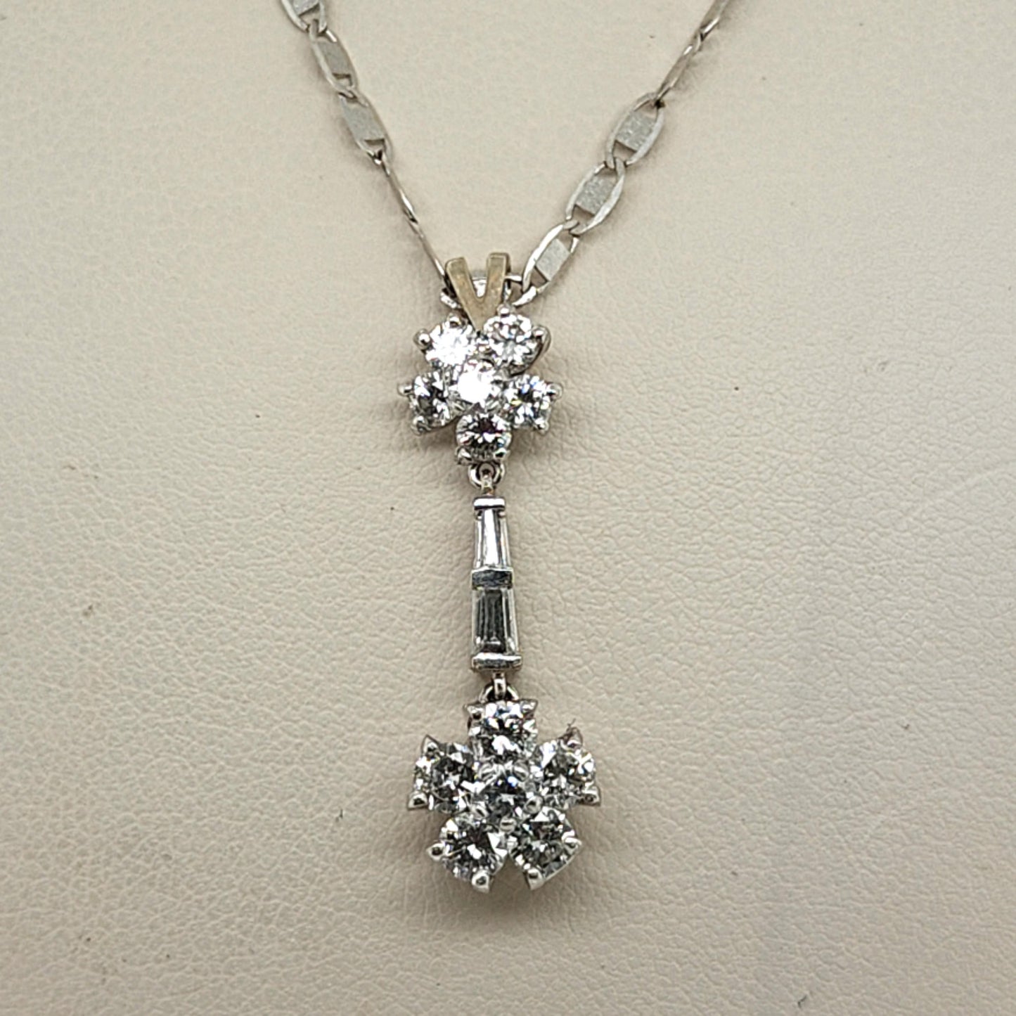 TWO DIAMOND CLUSTERS PENDANT NECKLACE WHITE GOLD