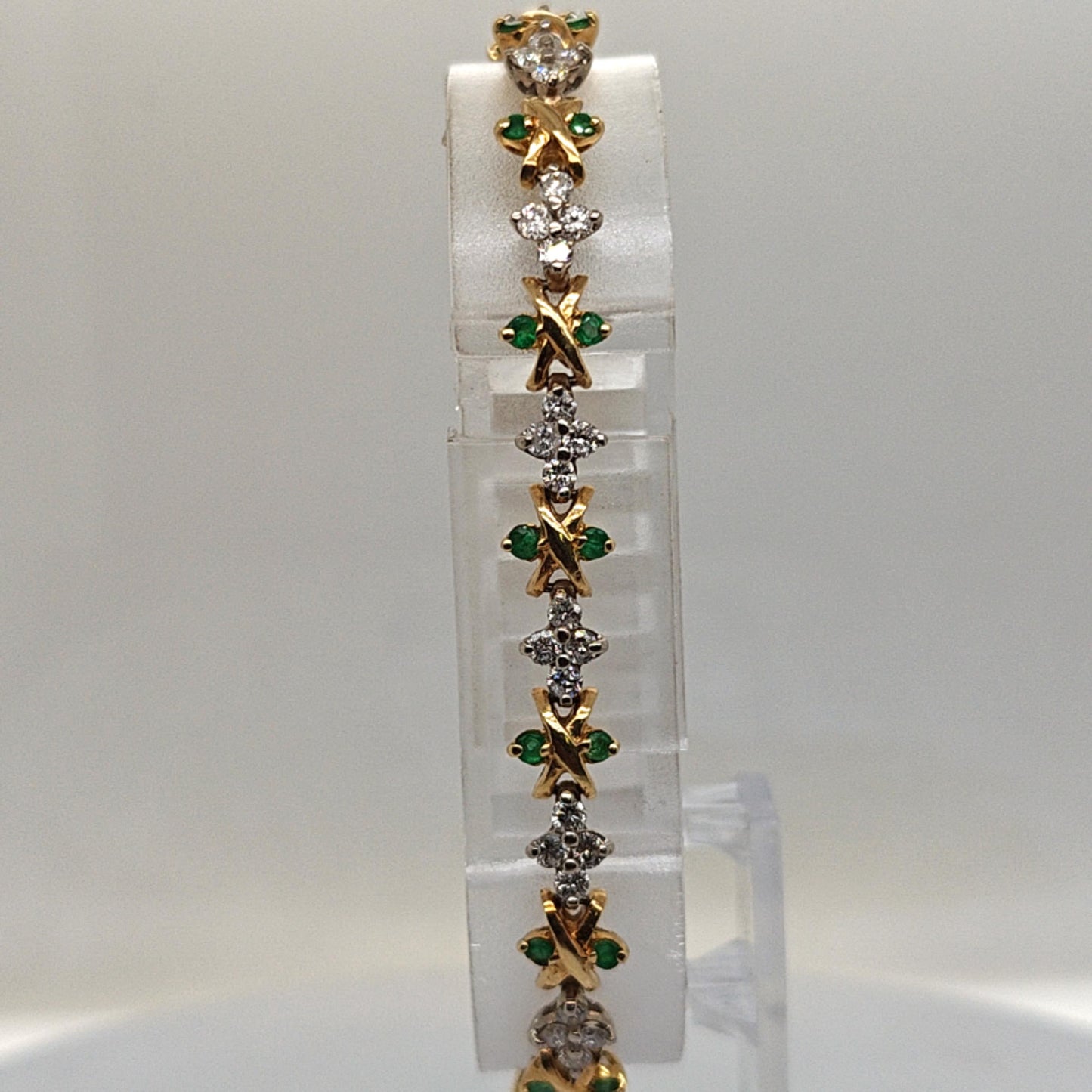 DIAMOND AND EMERALD BRACELET TWO TONE