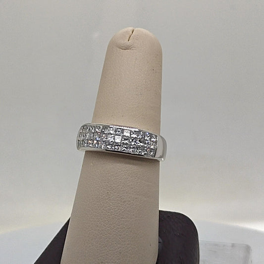 DIAMOND BAND RING INVISIBLE SET 2.15CT WHITE GOLD