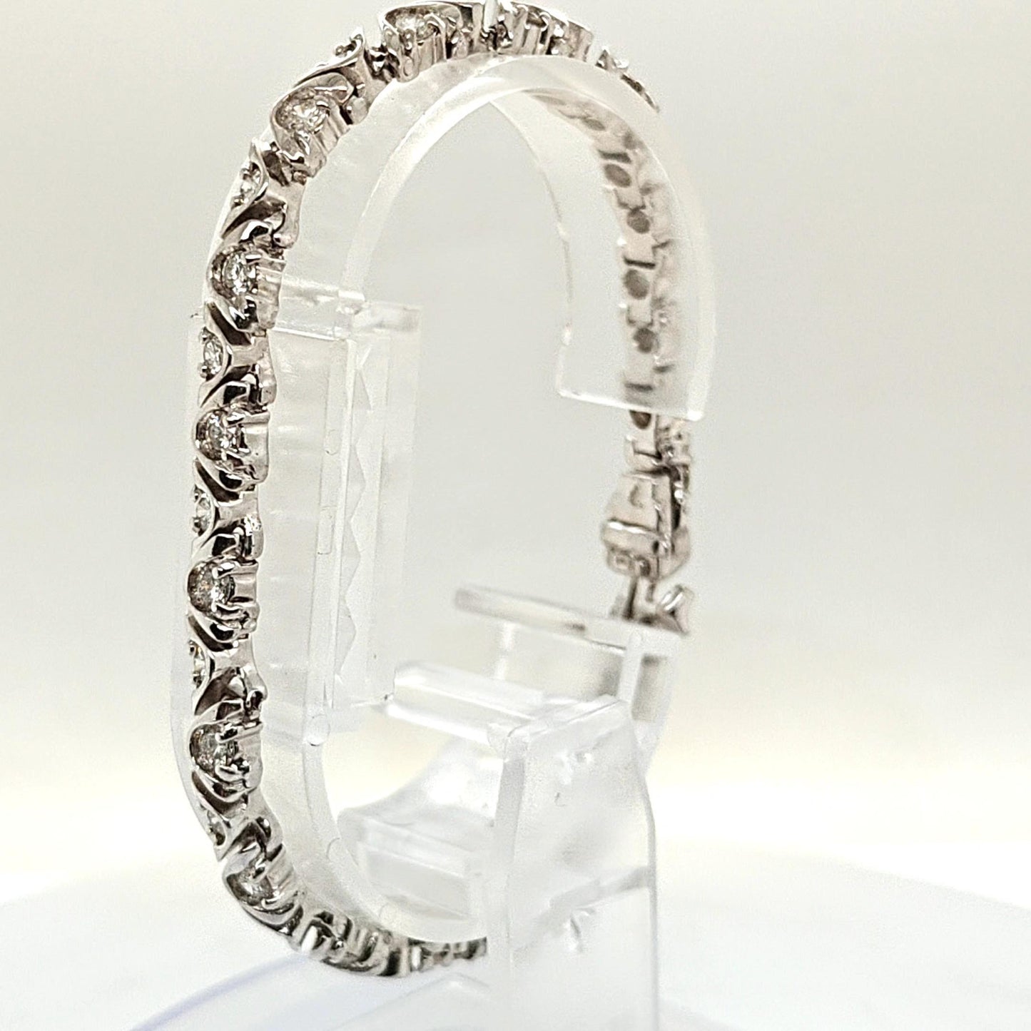 DIAMOND BRACELET 4.55CT WHITE GOLD