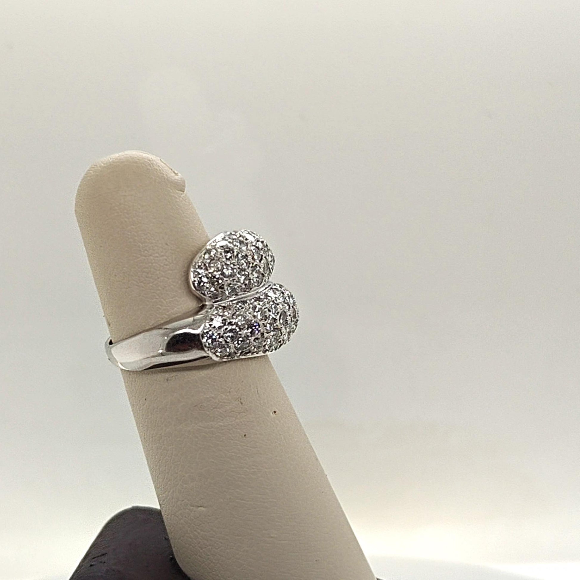 DIAMOND PAVE SPIRAL RING 2.0CT WHITE GOLD