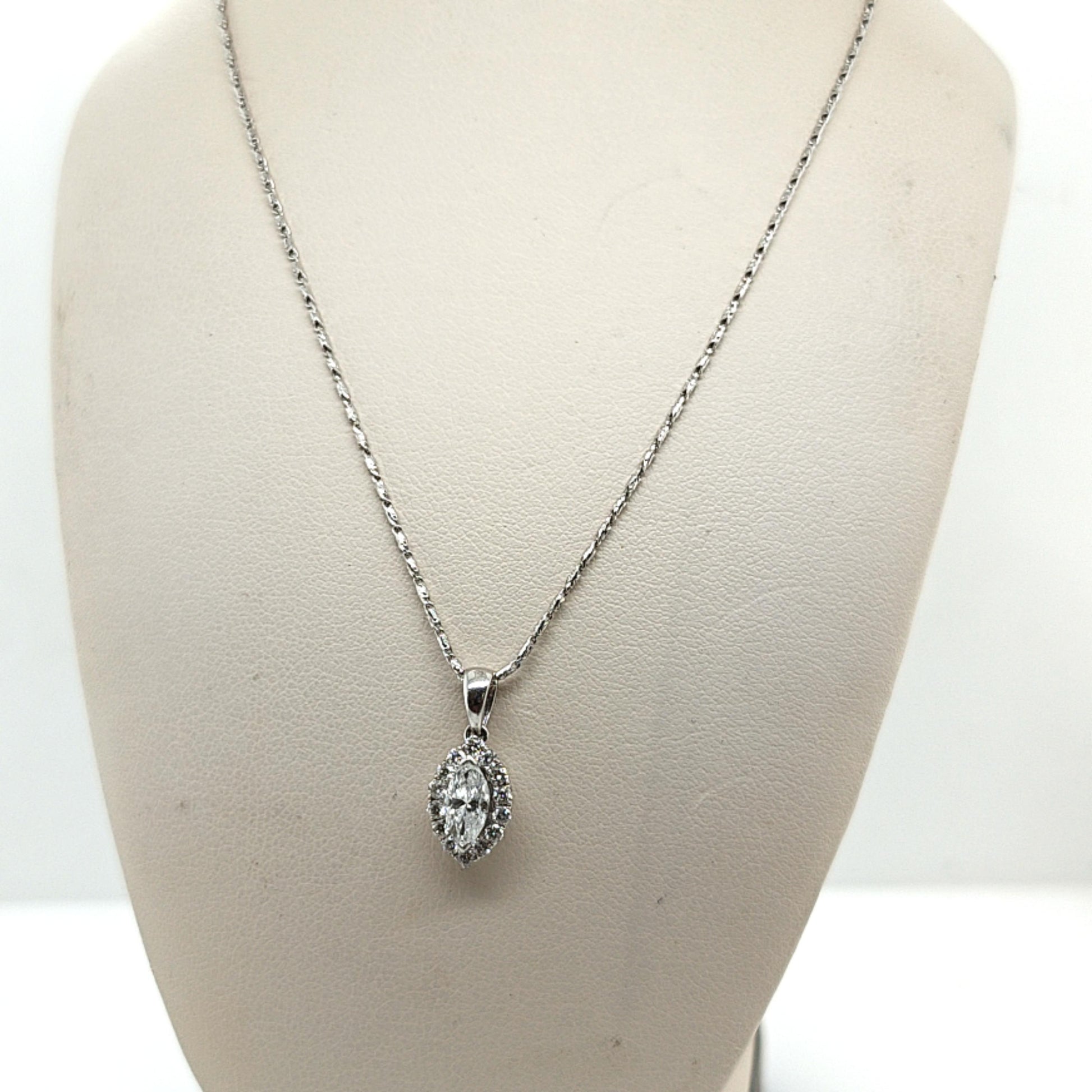 DIAMOND PENDANT NECKLACE MARQUISE WHITE GOLD