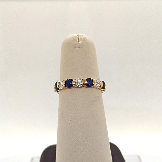 DIAMOND AND SAPPHIRE ETERNITY BAND RING YELLOW GOLD