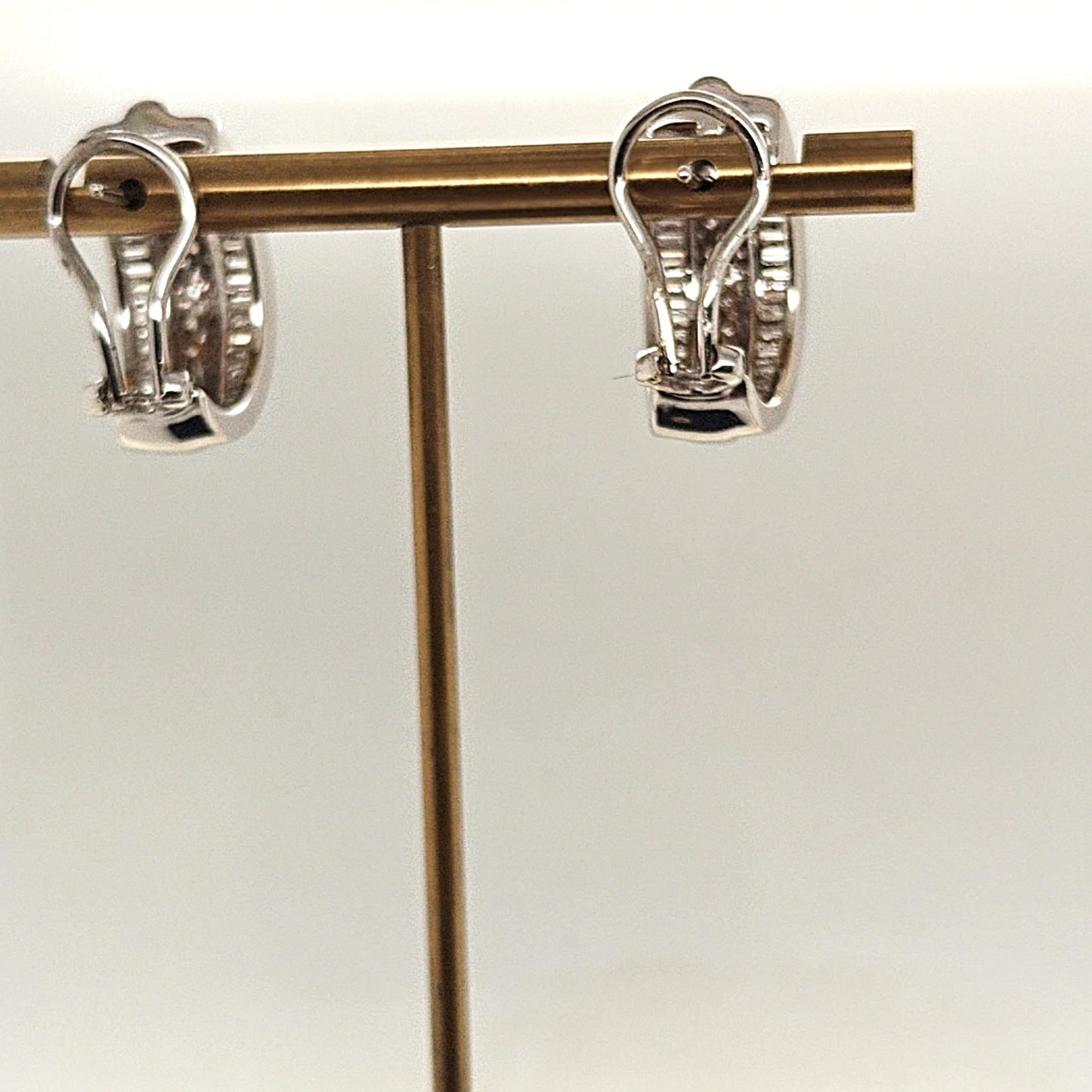 DIAMOND EARRINGS BAGUETTE AND ROUND 3.5CT WHITE GOLD