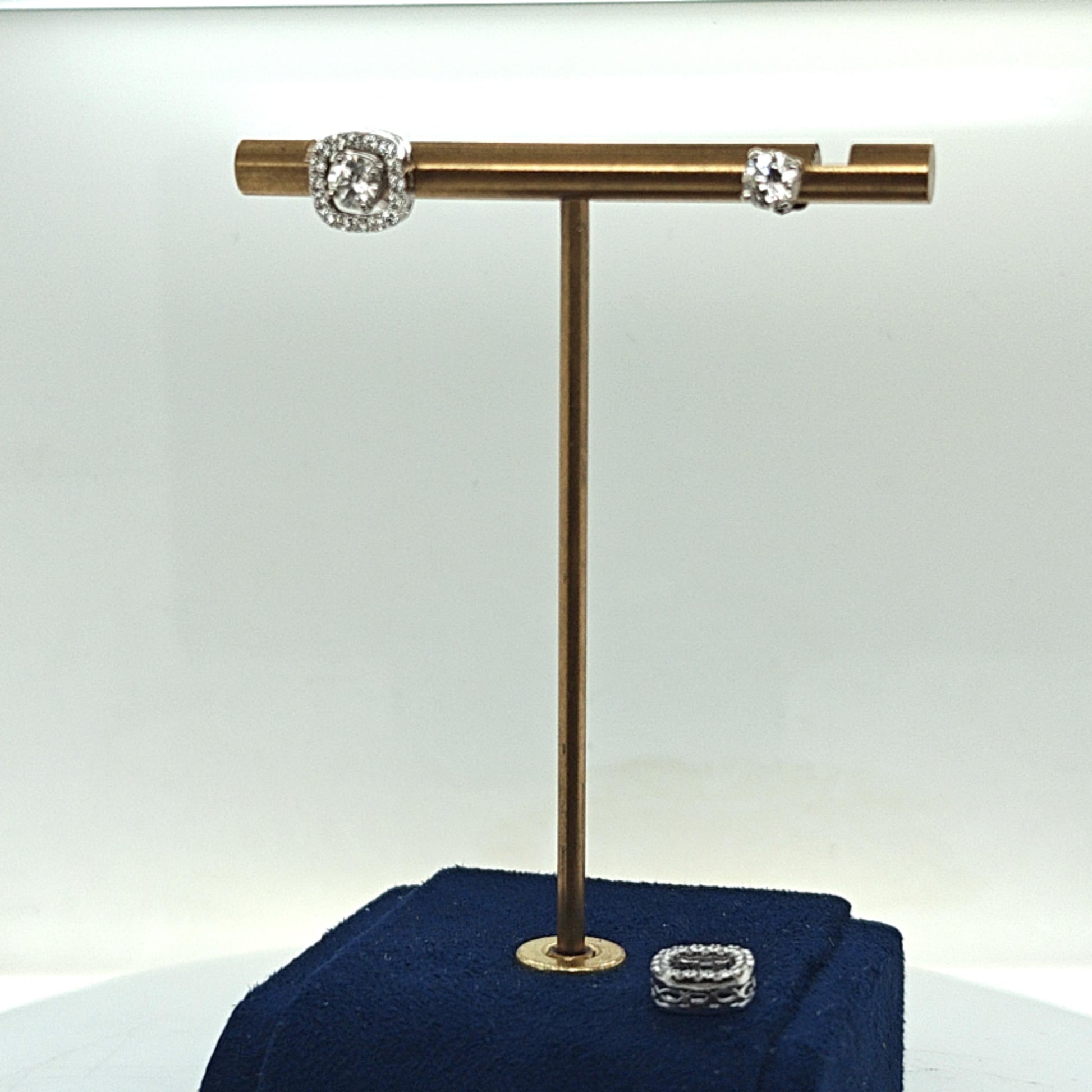 DIAMOND STUD EARRINGS 0.75CT WITH REMOVABLE HALOS WHITE GOLD
