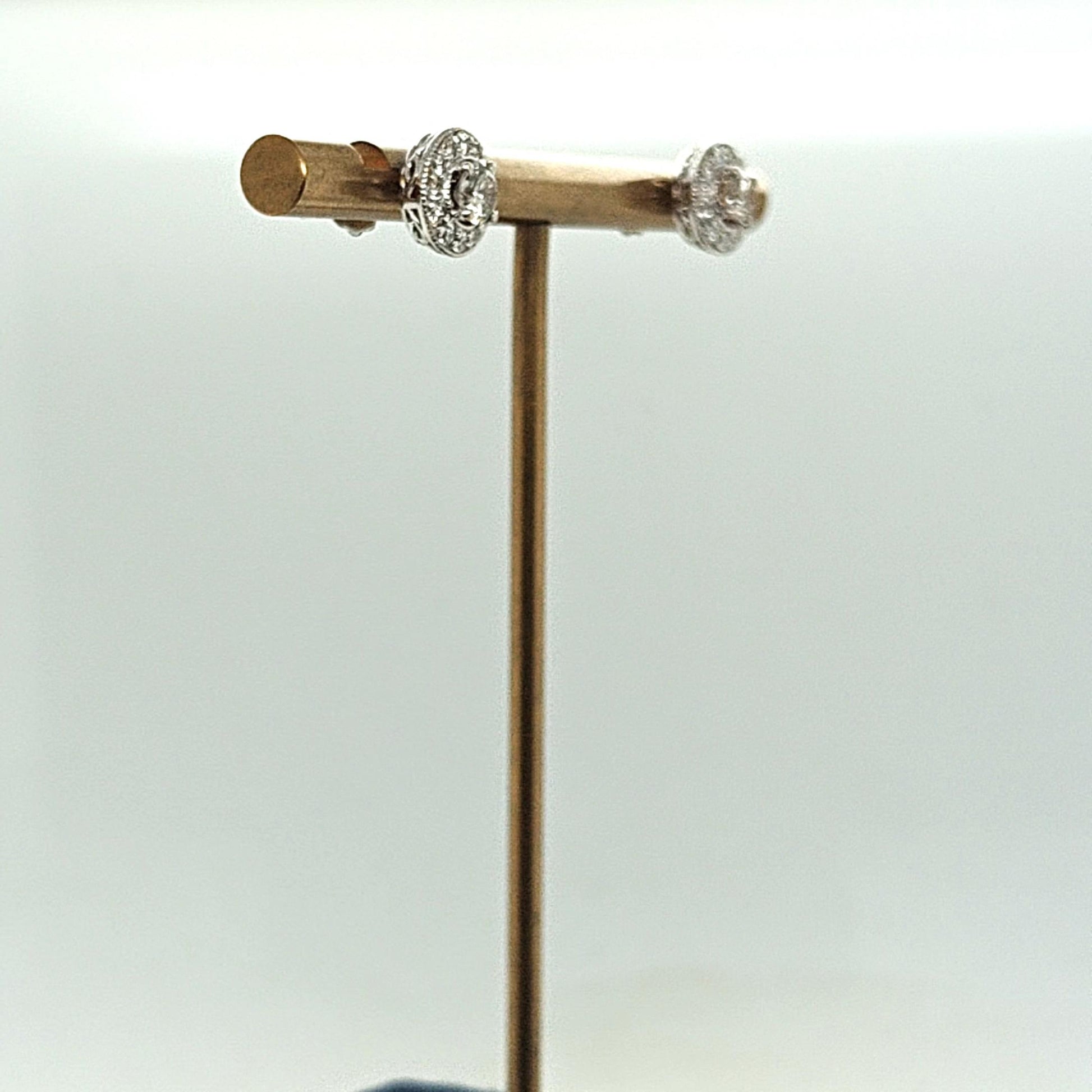 DIAMOND CLUSTER EARRINGS 0.75 WHITE GOLD