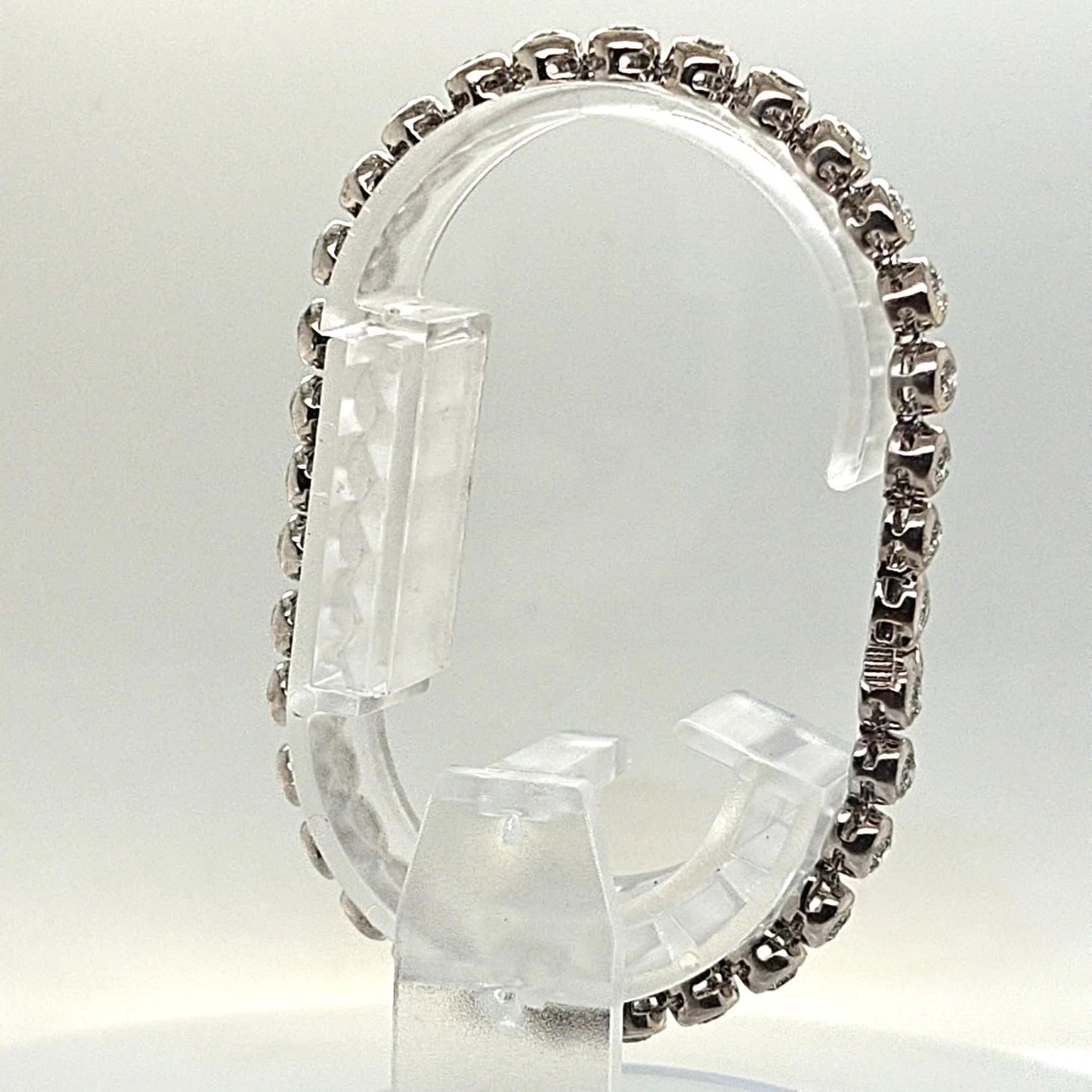 DIAMOND TENNIS BRACELET BEZEL SET 3.81CT WHITE GOLD
