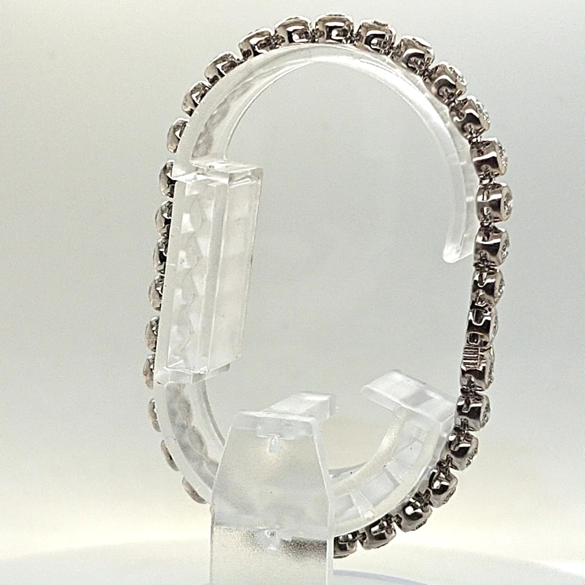 DIAMOND TENNIS BRACELET BEZEL SET 3.81CT WHITE GOLD