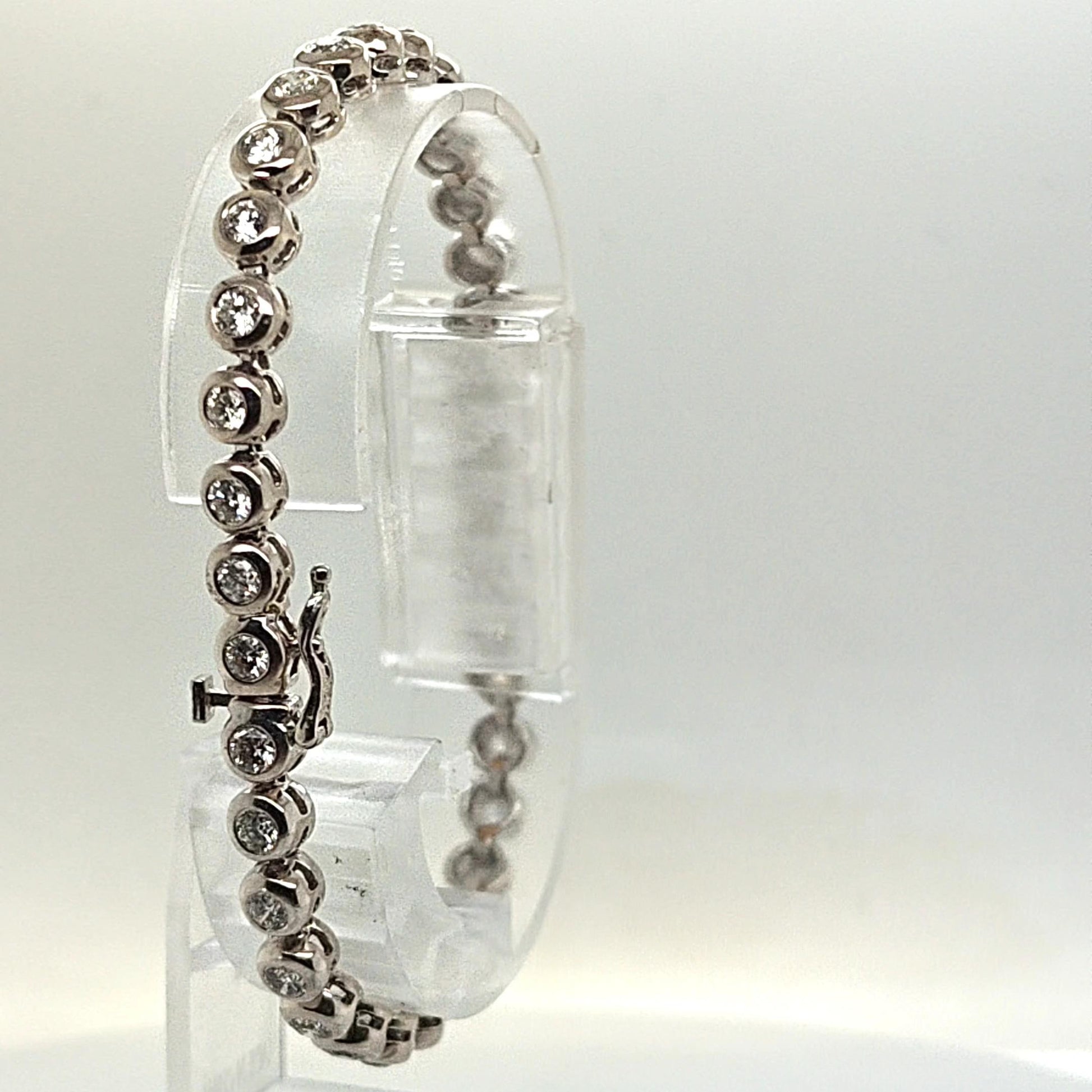 DIAMOND TENNIS BRACELET BEZEL SET 3.81CT WHITE GOLD