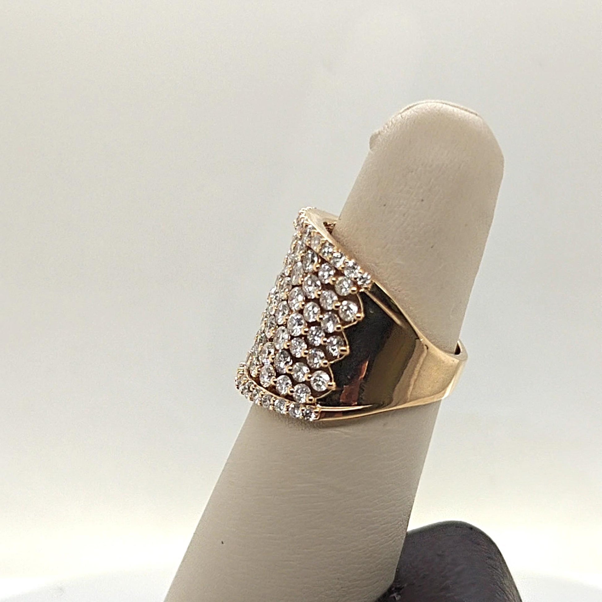 DIAMOND BAND RING 2.73CT WIDE YELLOW GOLD