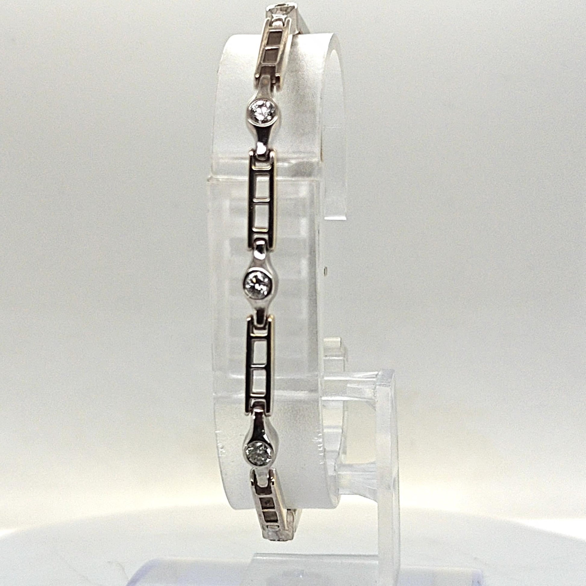 DIAMOND BRACELET 1.25CT WHITE GOLD