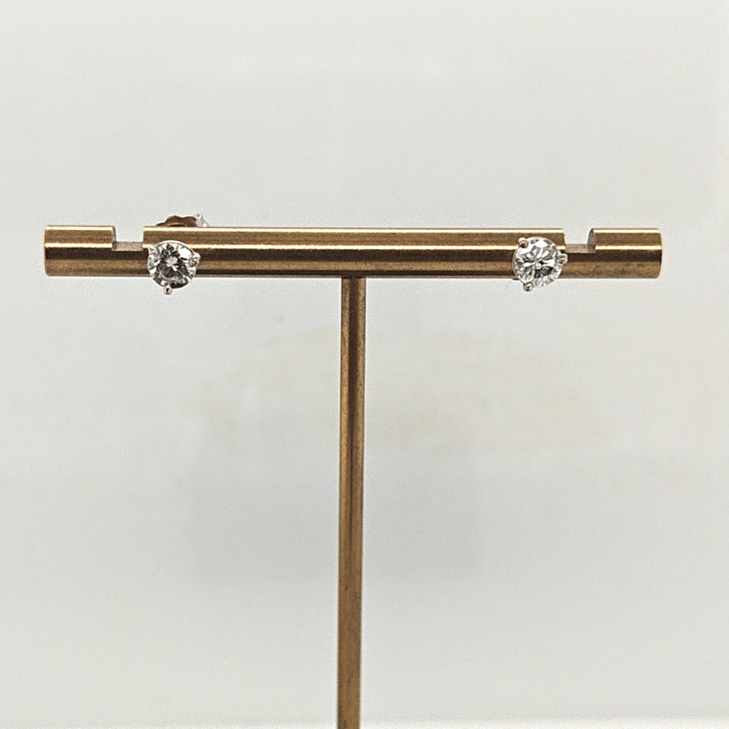 DIAMOND STUD EARRINGS 0.74CT WHITE GOLD