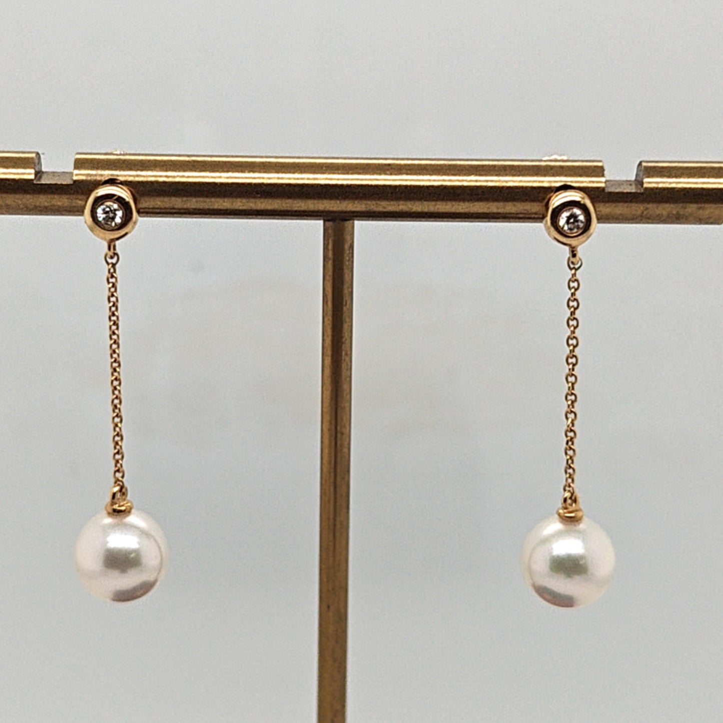 DIAMOND AND PEARL DANGLE EARRINGS YELLOW GOLD