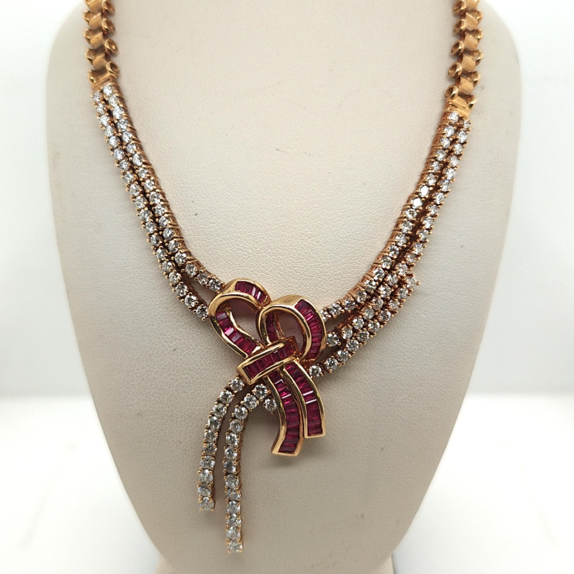 DIAMOND 4.85CT AND RUBY 2.05CT NECKLACE ROSE GOLD