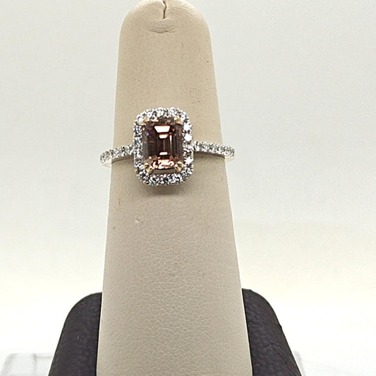 DIAMOND RING 1.53CT EMERALD CUT GIA CHAMPAGNE WHITE GOLD