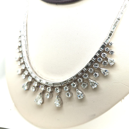 DIAMOND 25.35CT ESTATE NECKLACE IN PLATINUM