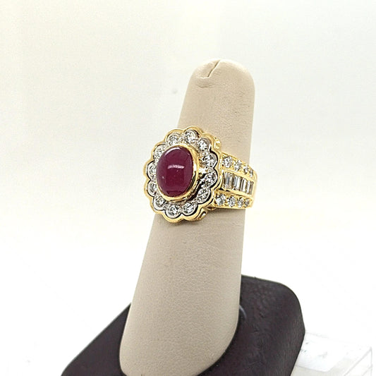 CABOCHON RUBY AND DIAMOND RING YELLOW GOLD