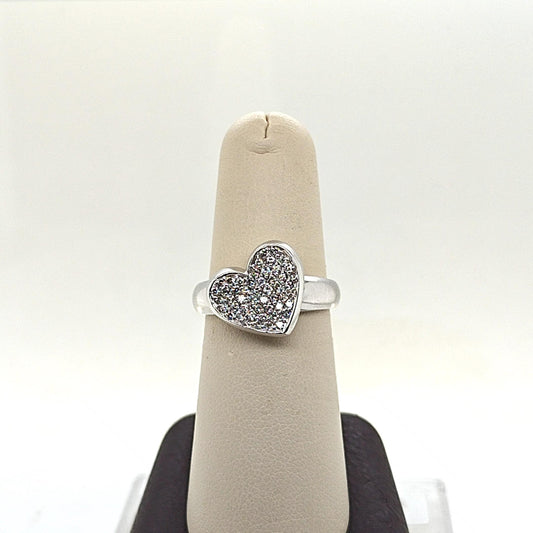 PAVE HEART SHAPE DIAMOND RING WHITE GOLD