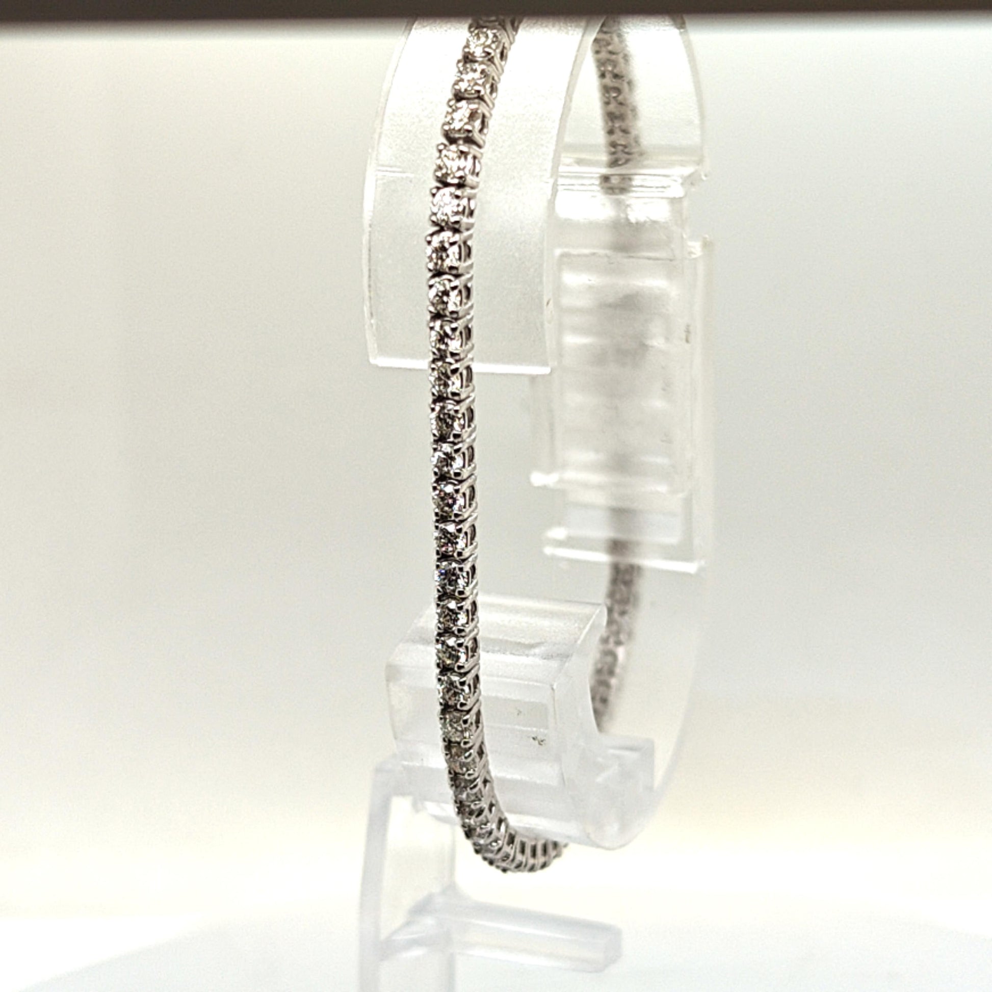 3.04CT DIAMOND TENNIS BRACELET 3.04CT WHITE GOLD