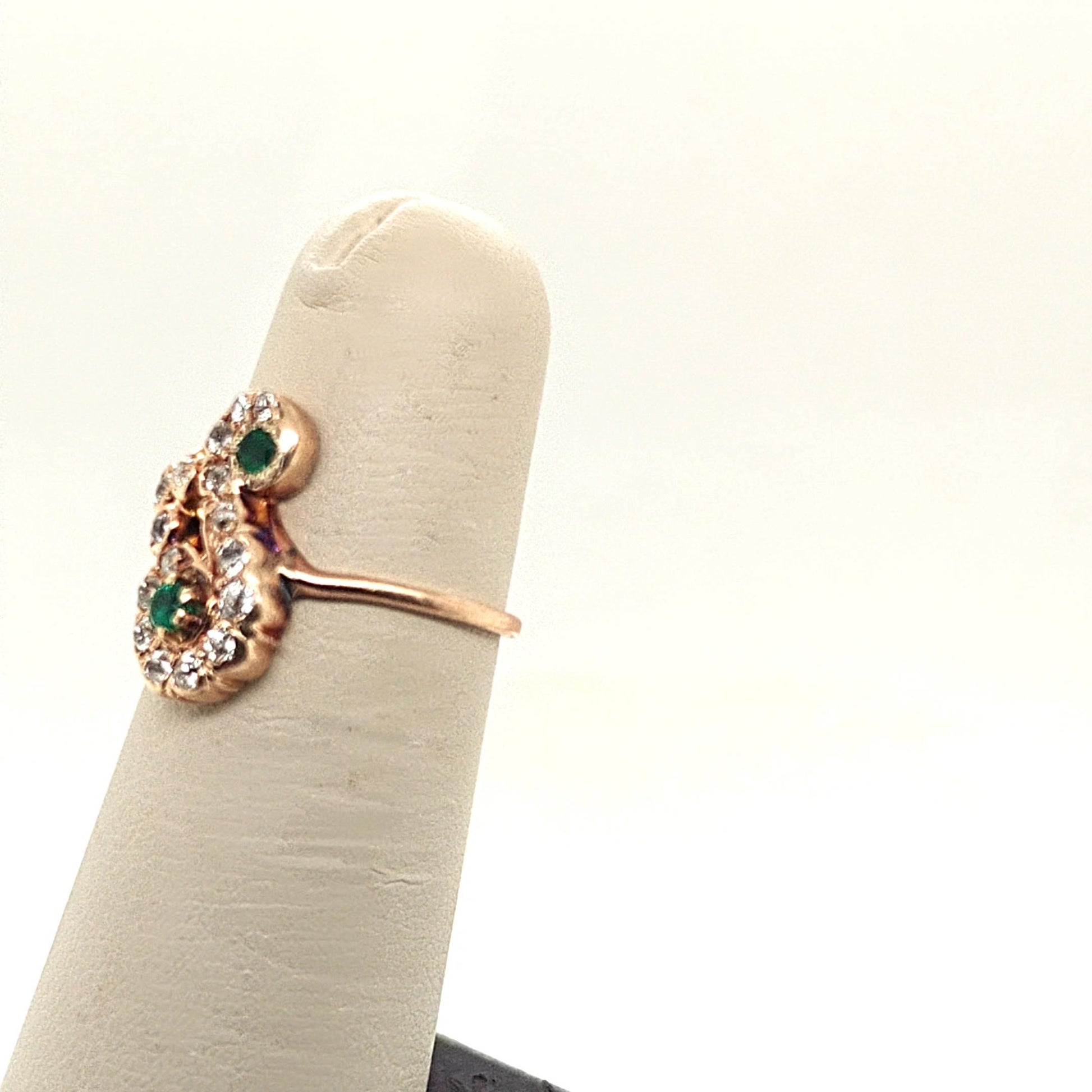 EMERALD AND DIAMOND ESTATE RING HANDMADE YELLOW GOLD