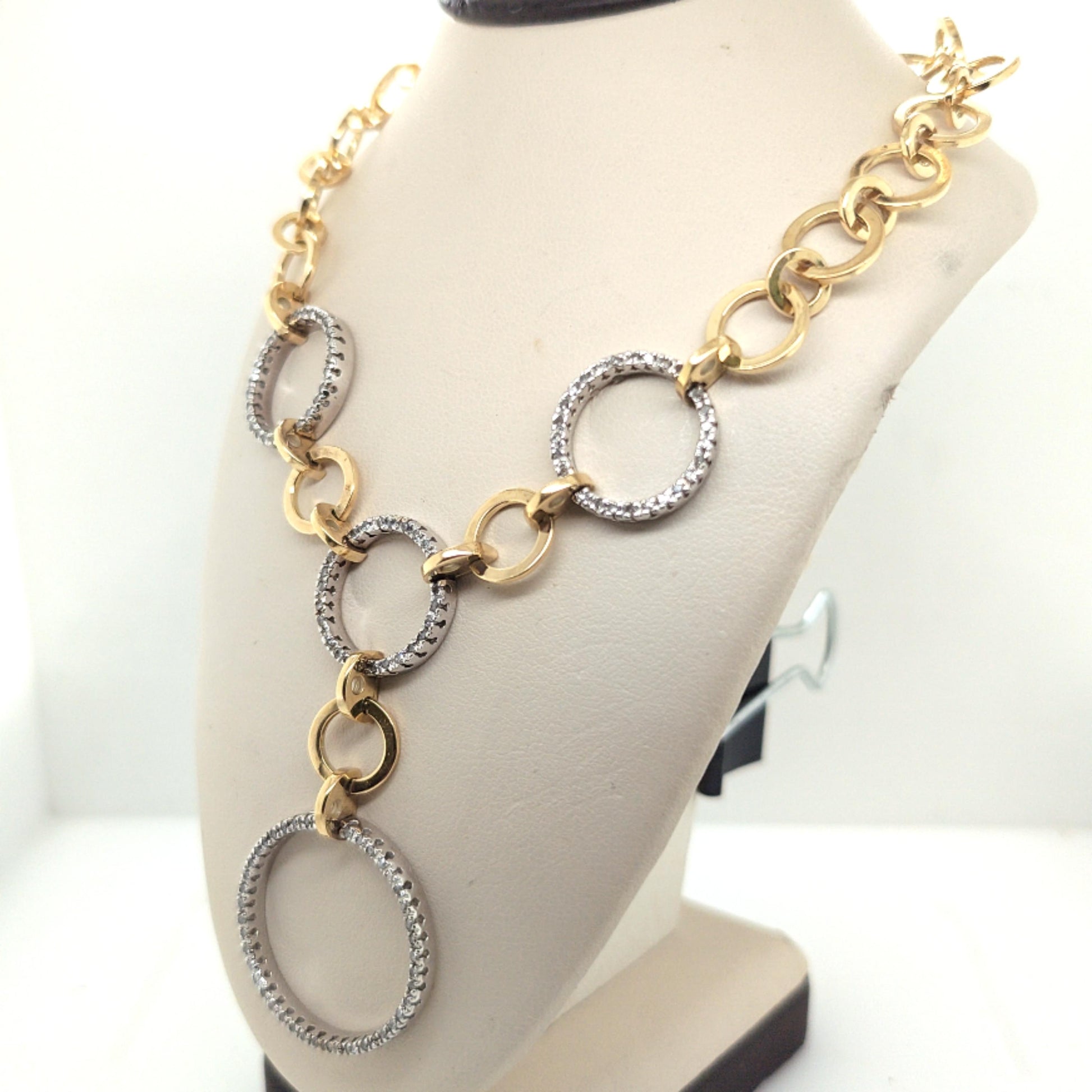 DIAMOND CIRCLES NECKLACE TWO TONE GOLD