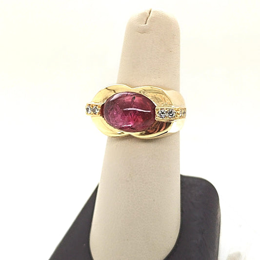 PINK CABOCHON AND DIAMOND RING YELLOW GOLD