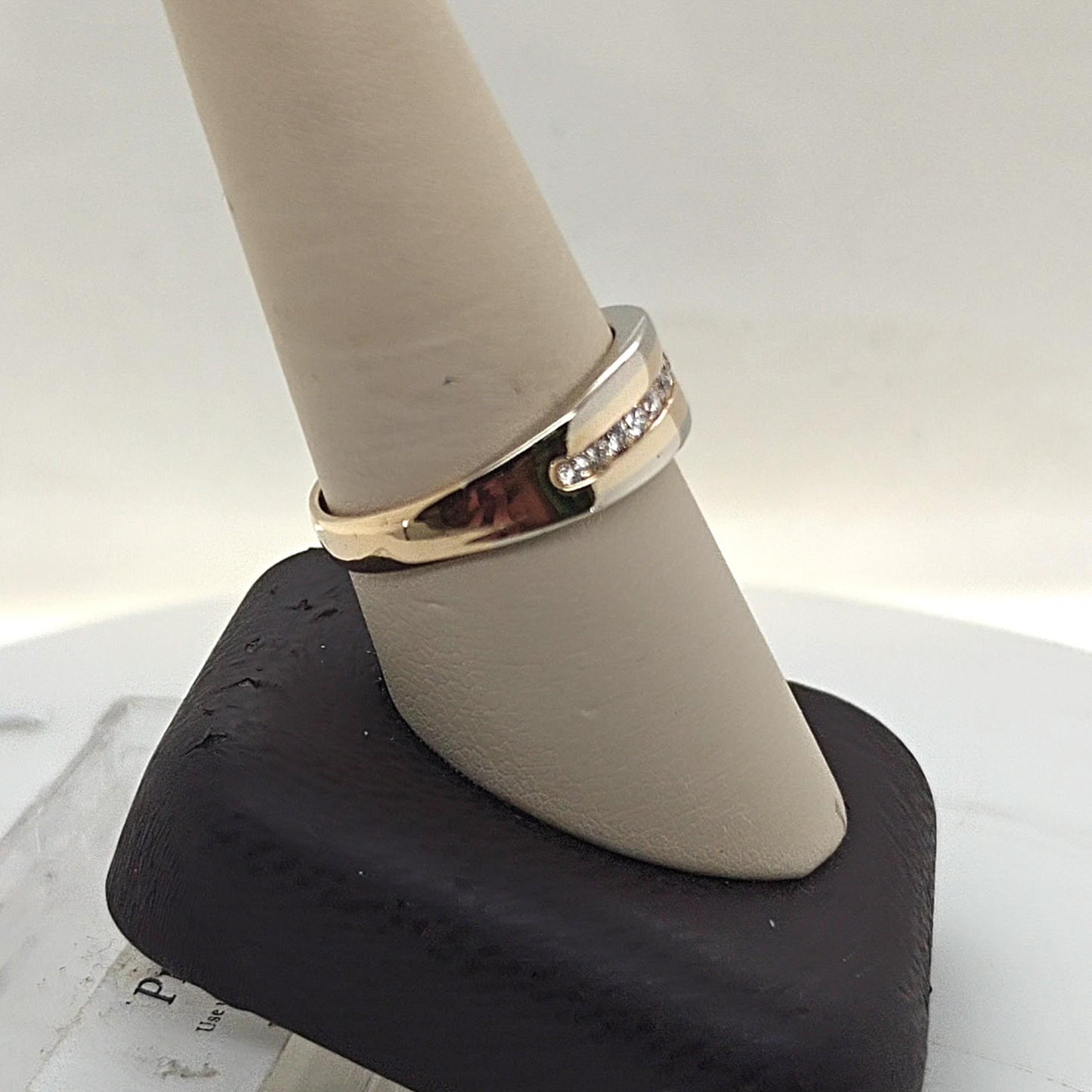 WEDDING BAND 0.36CTW TWO TONE GOLD