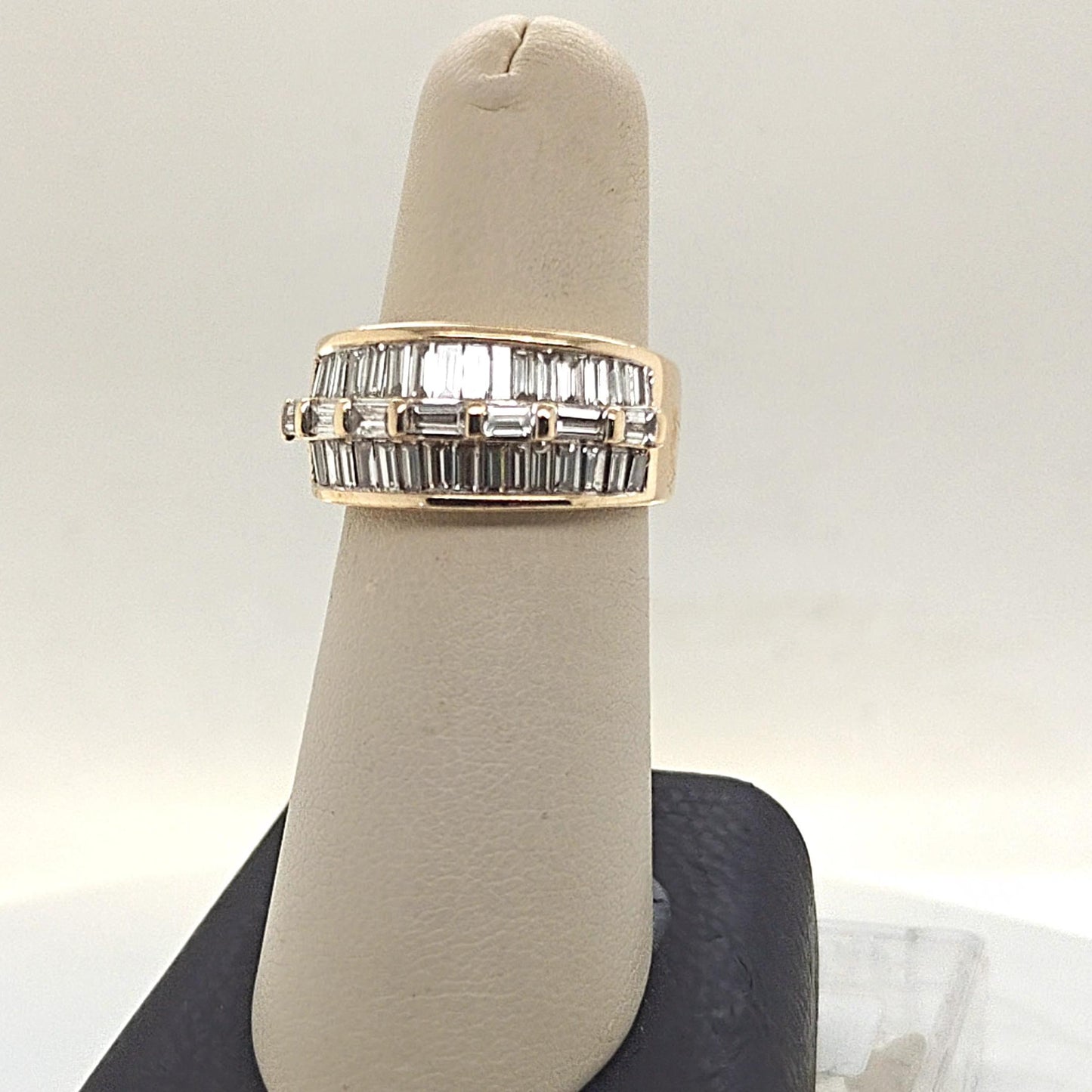 DIAMOND BAGUETTE WIDE BAND RING 2.18CTW YELLOW GOLD