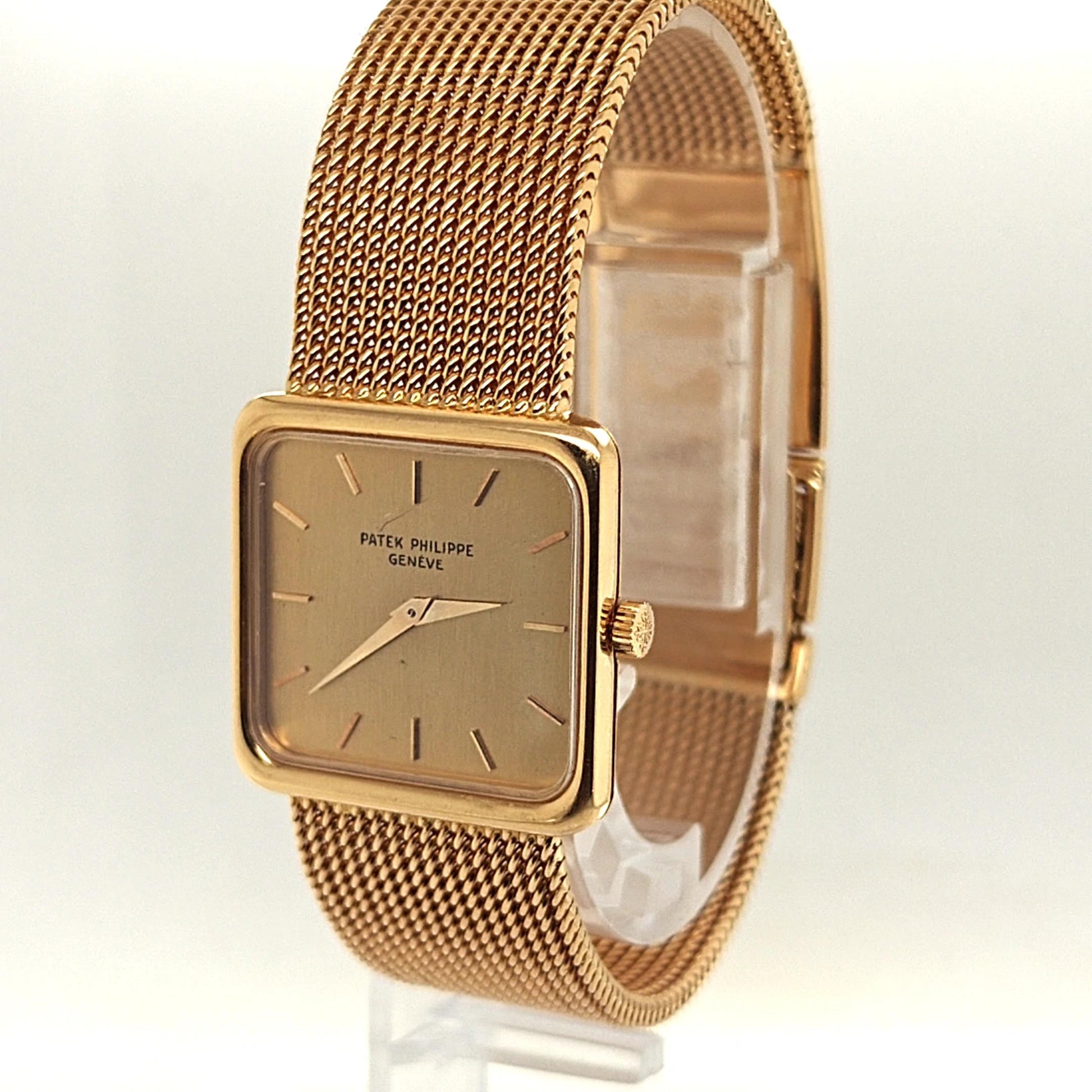 PATEK PHILIPPE VINTAGE ROSE GOLD WATCH