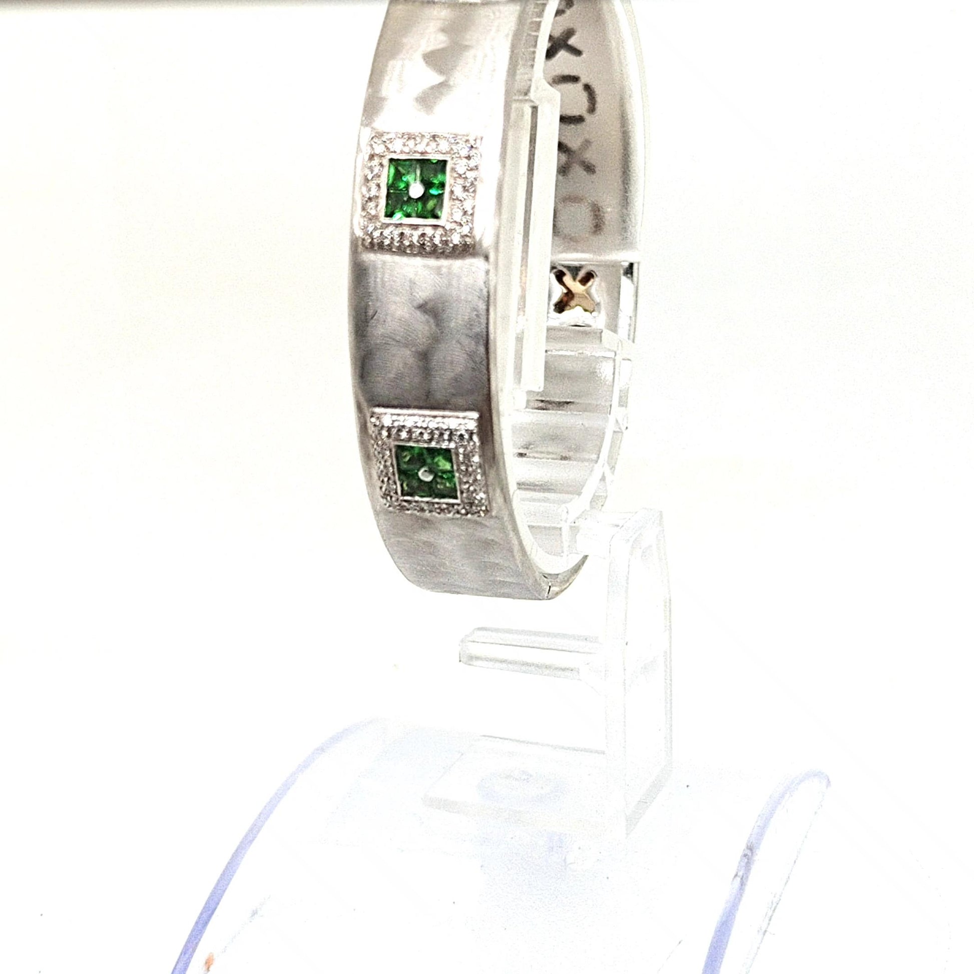 ROBERTO COIN BANGLE BRACELET DIAMOND WHITE GOLD