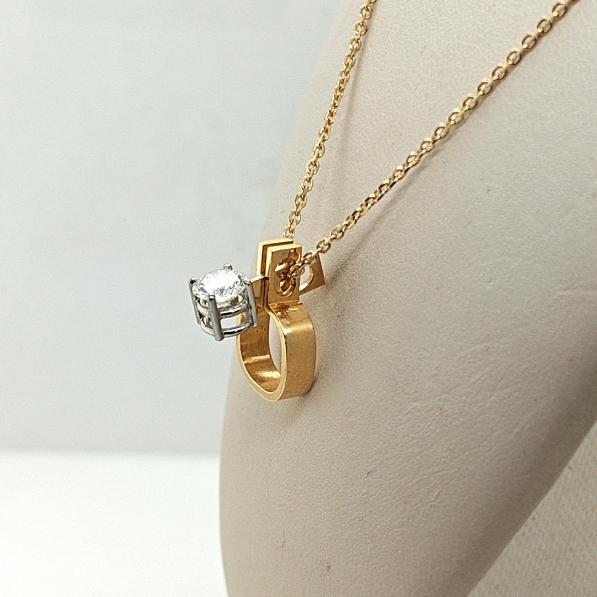 DIAMOND SOLITAIRE 0.82CT PENDANT NECKLACE WITH REMOVABLE JACKET