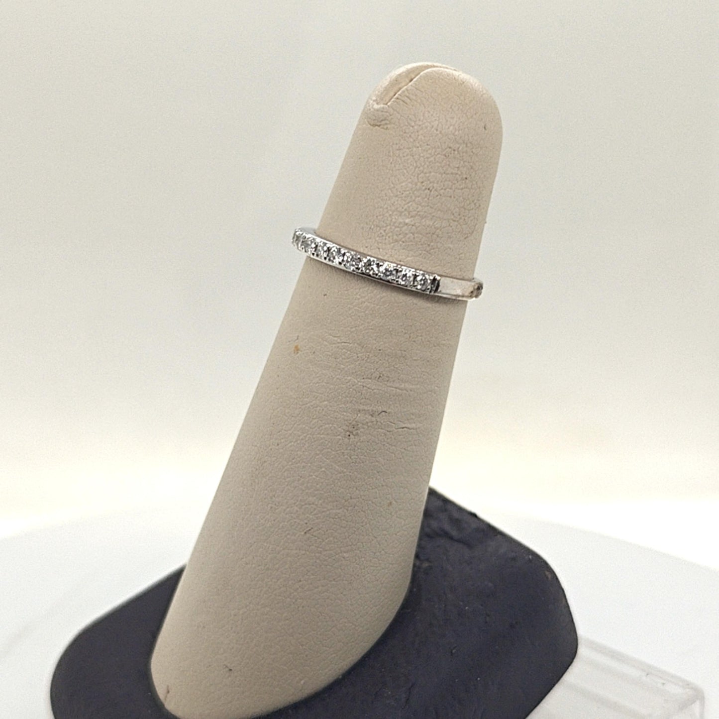 DIAMOND HALF ETERNITY BAND RING 0.36CTW WHITE GOLD