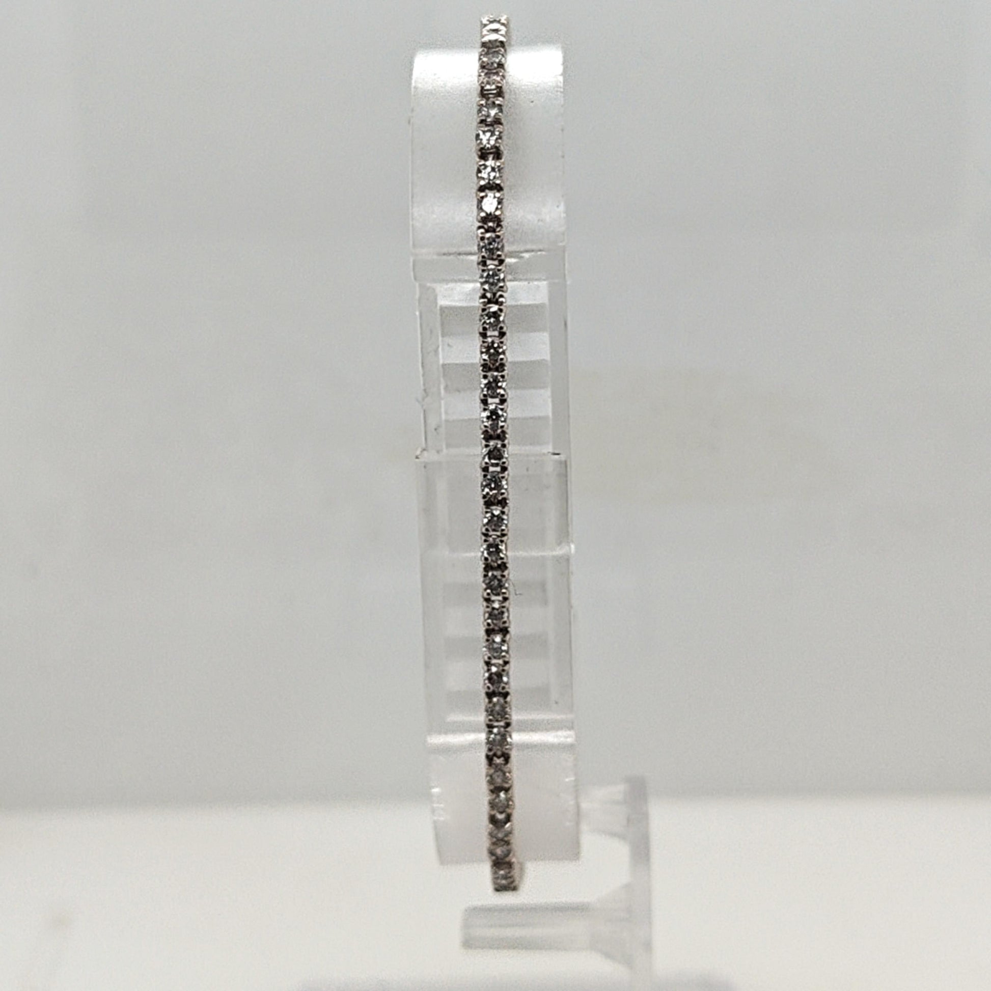 DIAMOND TENNIS BRACELET 2.30CTW WHITE GOLD