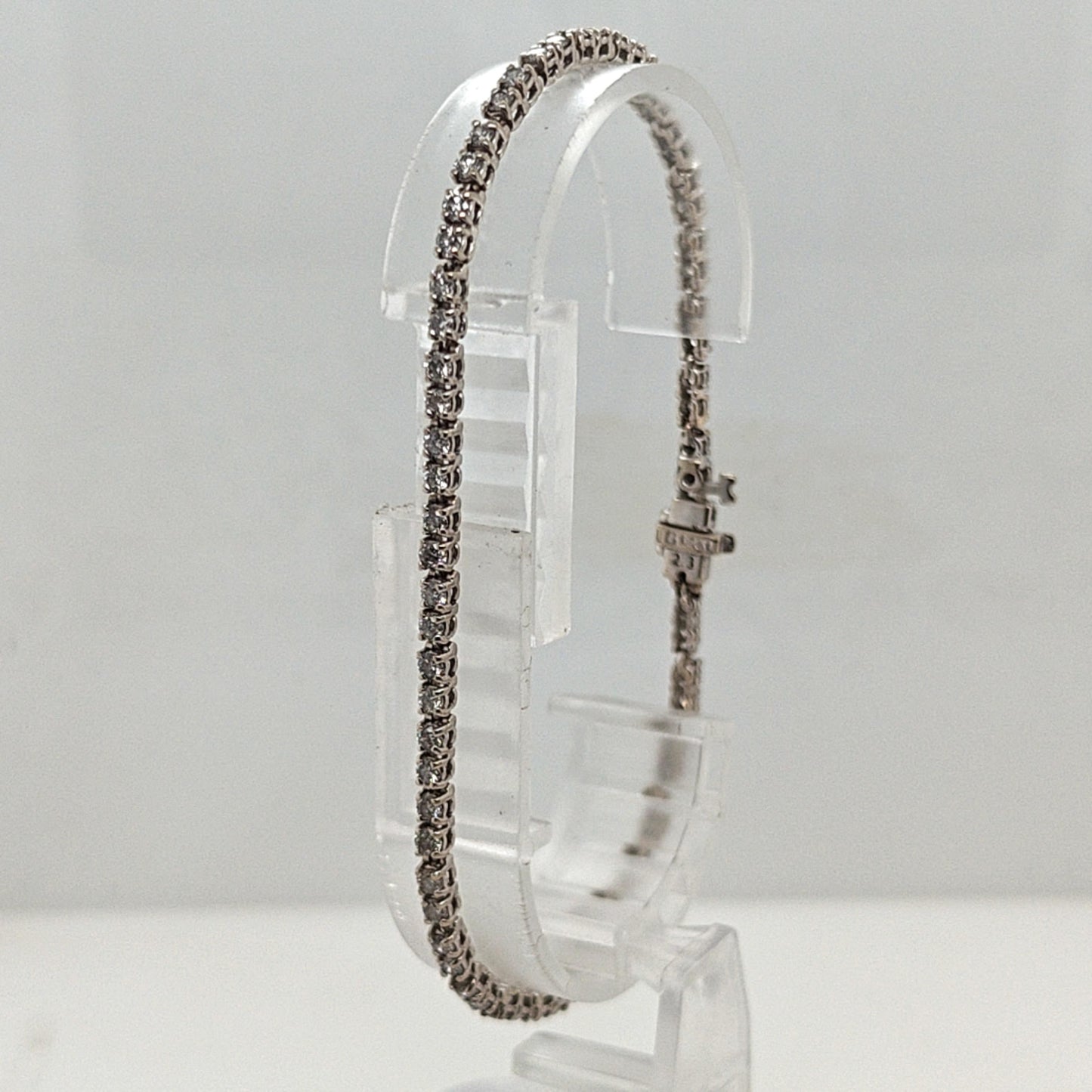DIAMOND TENNIS BRACELET 2.30CTW WHITE GOLD