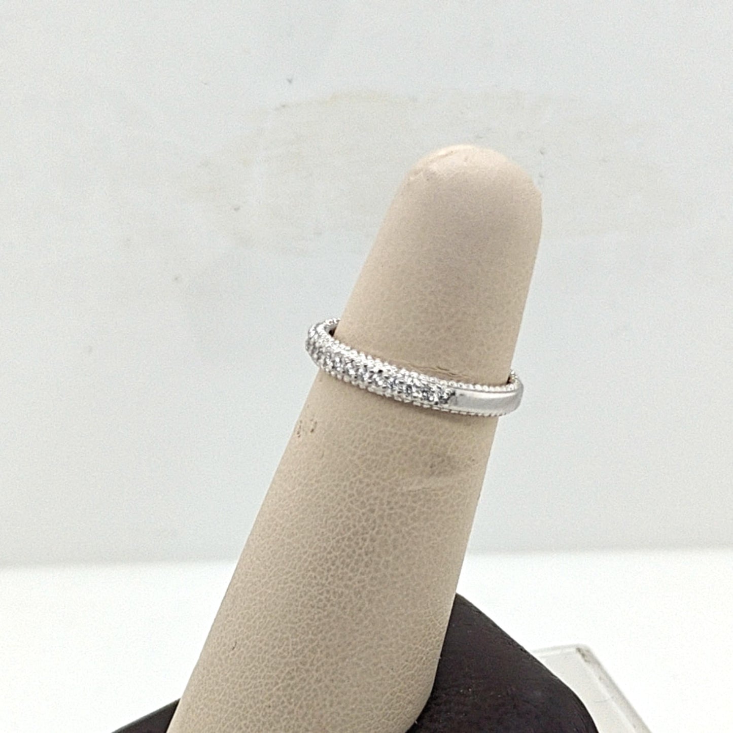 DIAMOND HALF ETERNITY BAND RING 0.37CTW WHITE GOLD
