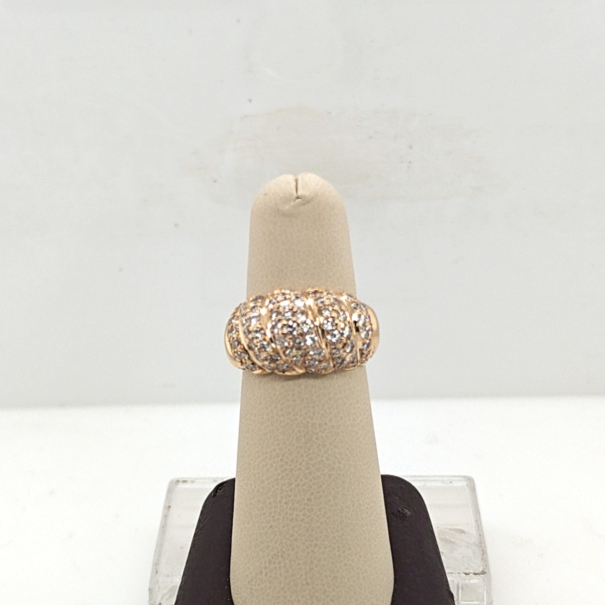 DIAMOND SET GADROON DOME PAVE RING 1.55CTW YELLOW GOLD