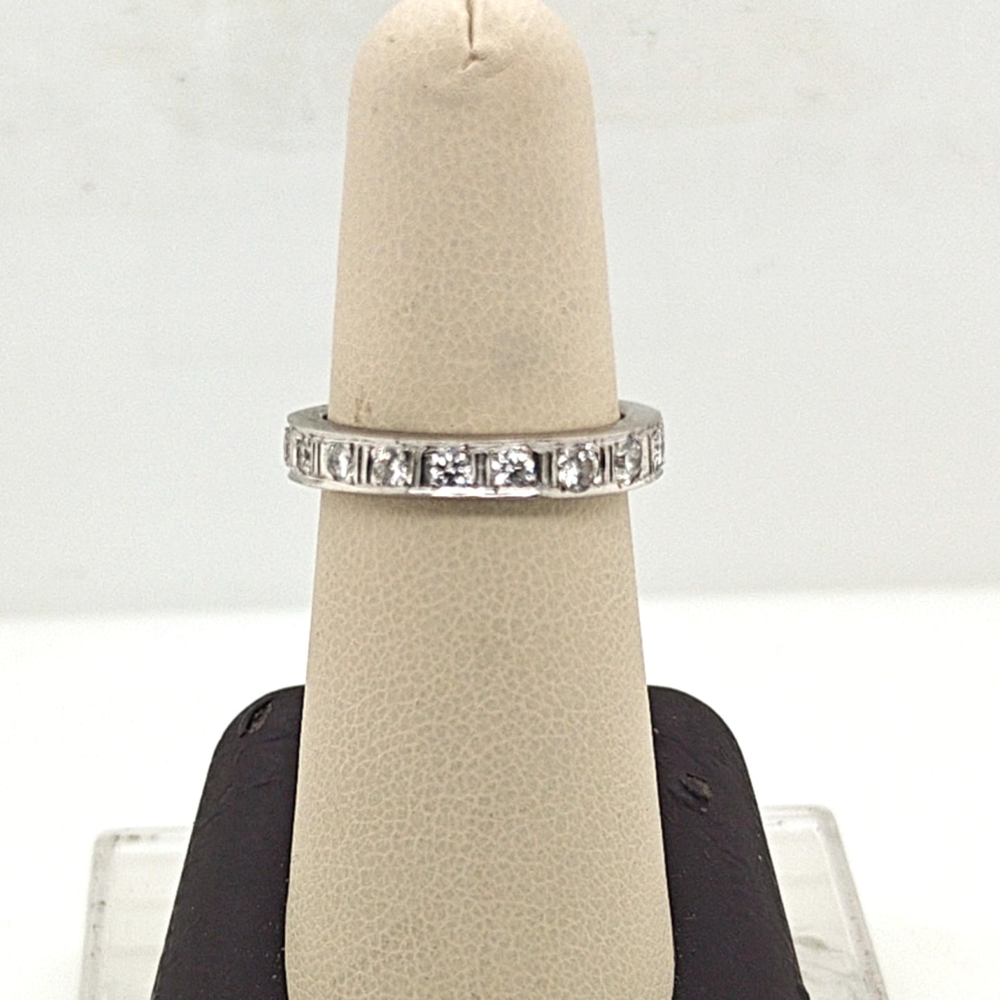 DIAMOND BAR-SET ETERNITY BAND 1.2CTW WHITE GOLD
