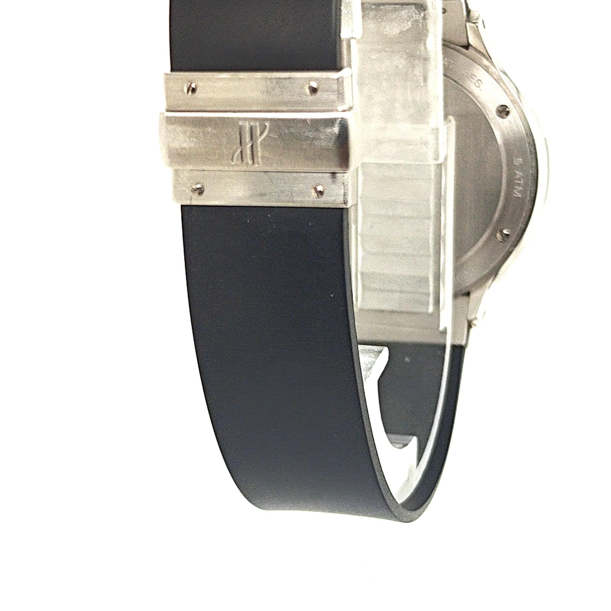 HUBLOT MDM CLASSIC STEEL WATCH