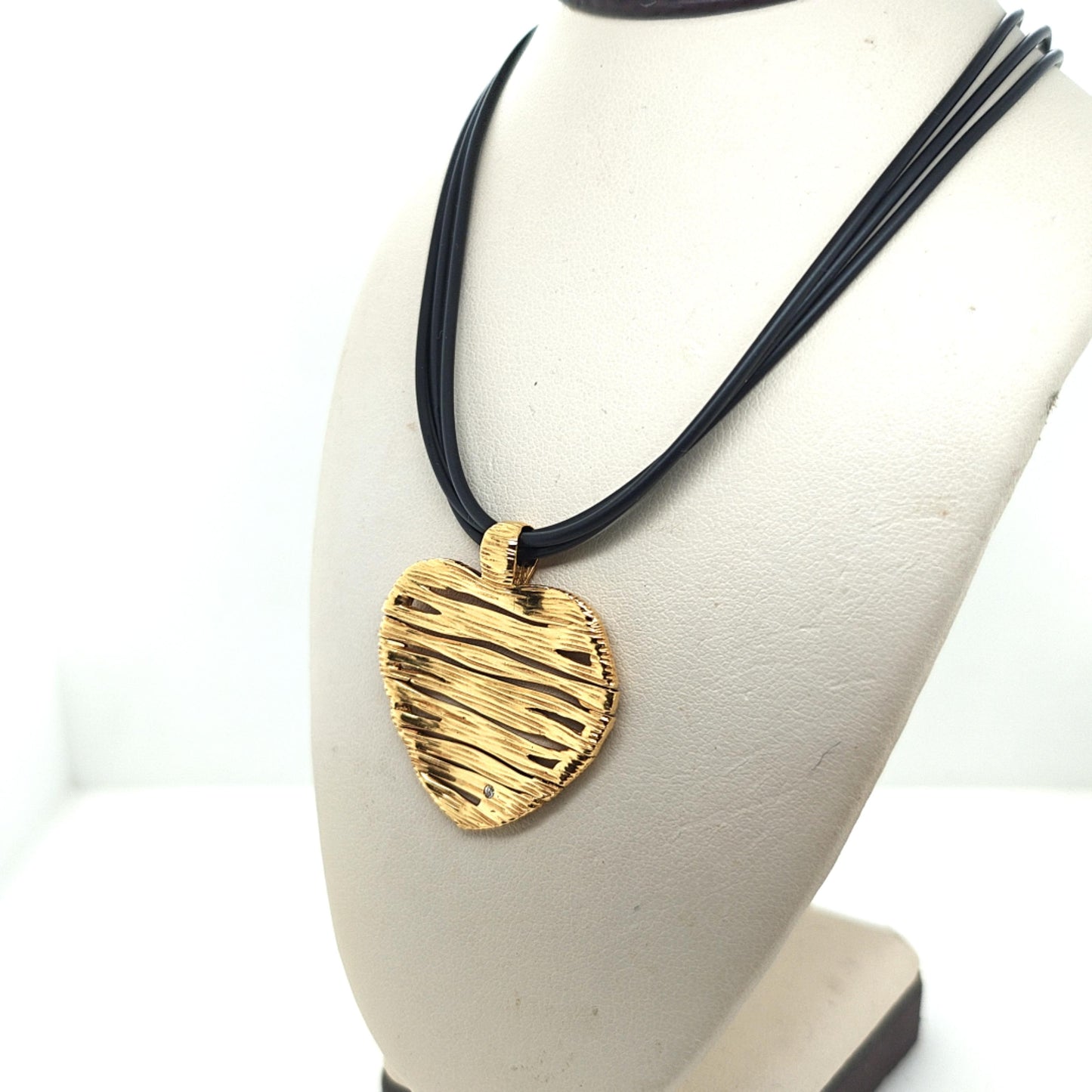 ROBERTO COIN FLEXIBLE HEART PENDANT YELLOW GOLD