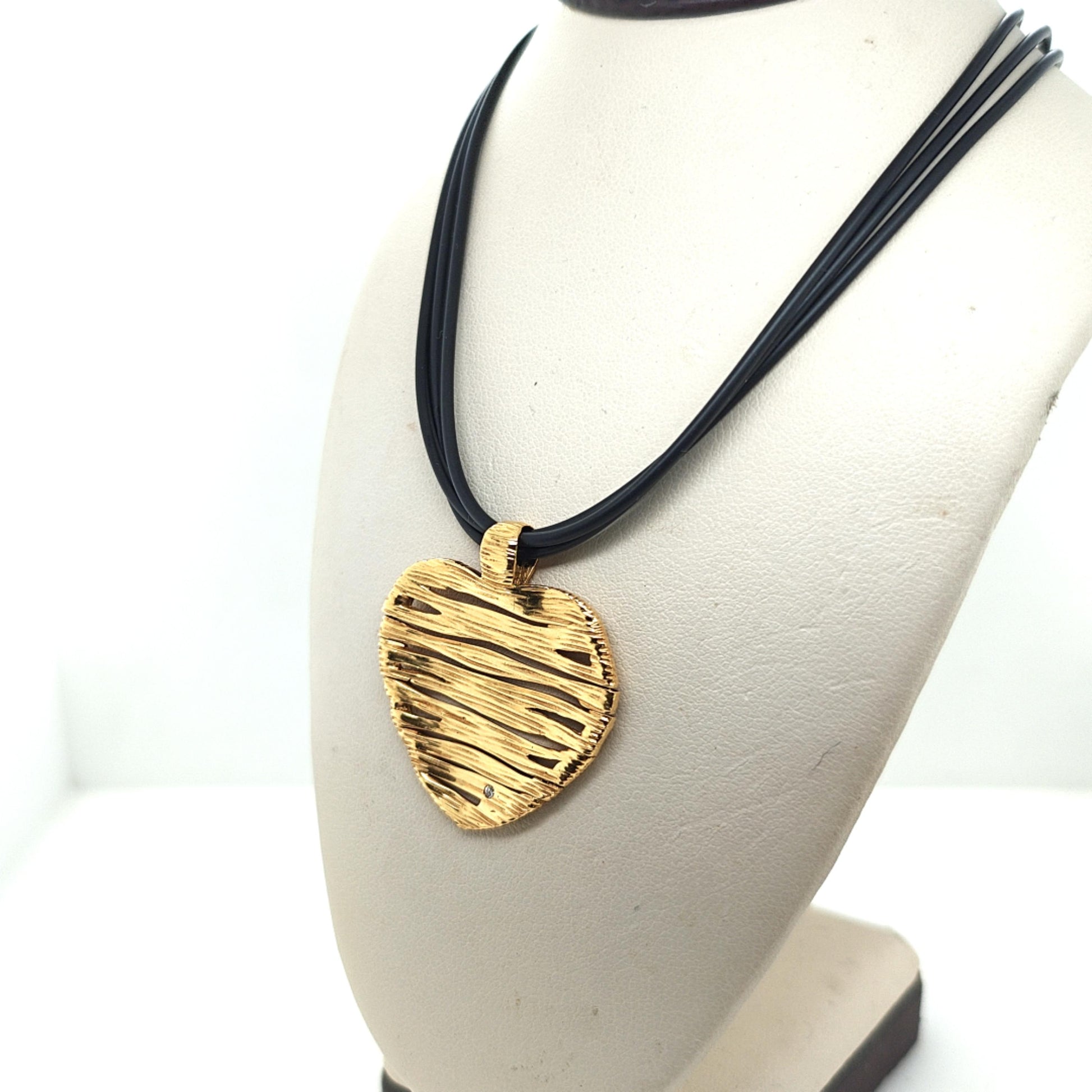 ROBERTO COIN FLEXIBLE HEART PENDANT YELLOW GOLD