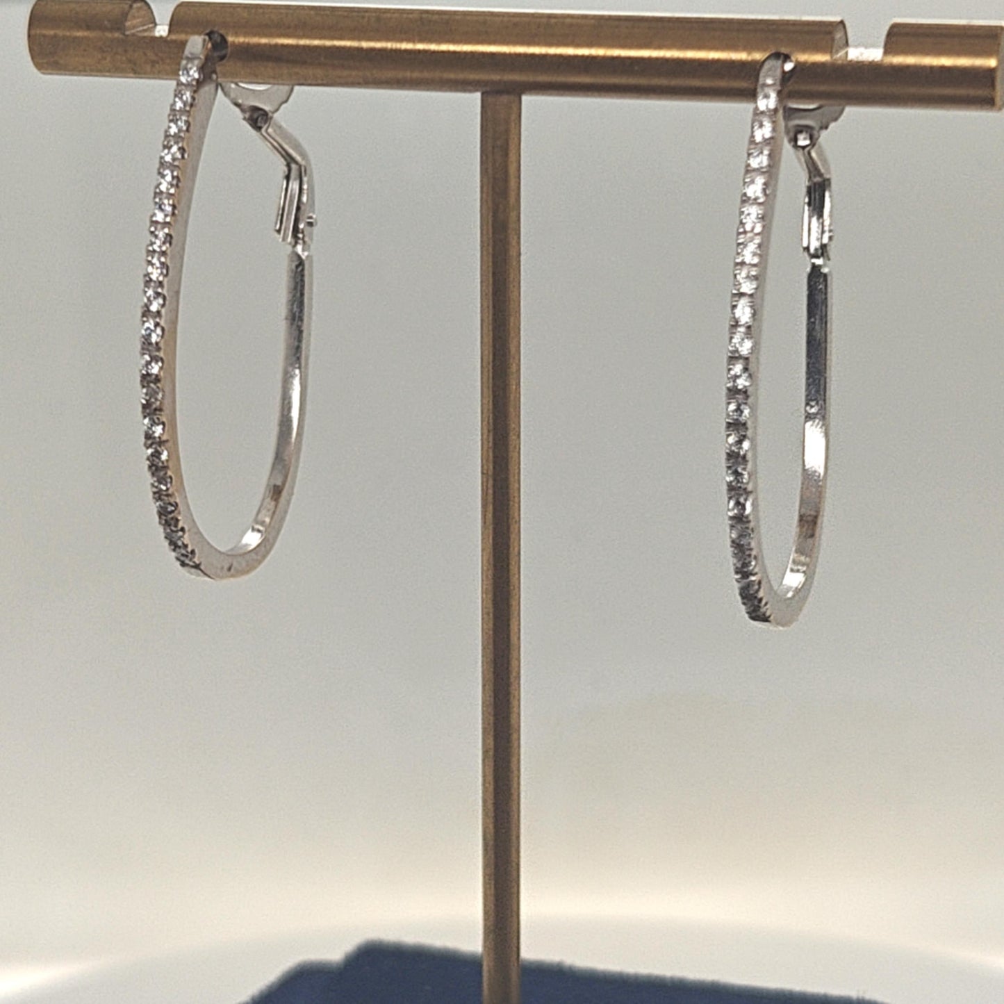 DIAMOND HOOP EARRINGS 1.01CTW WHITE GOLD