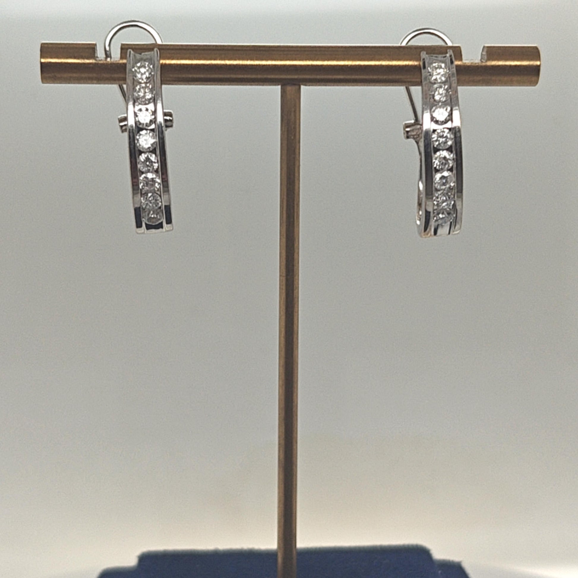 DIAMOND HOOP EARRINGS 1.28CTW WHITE GOLD