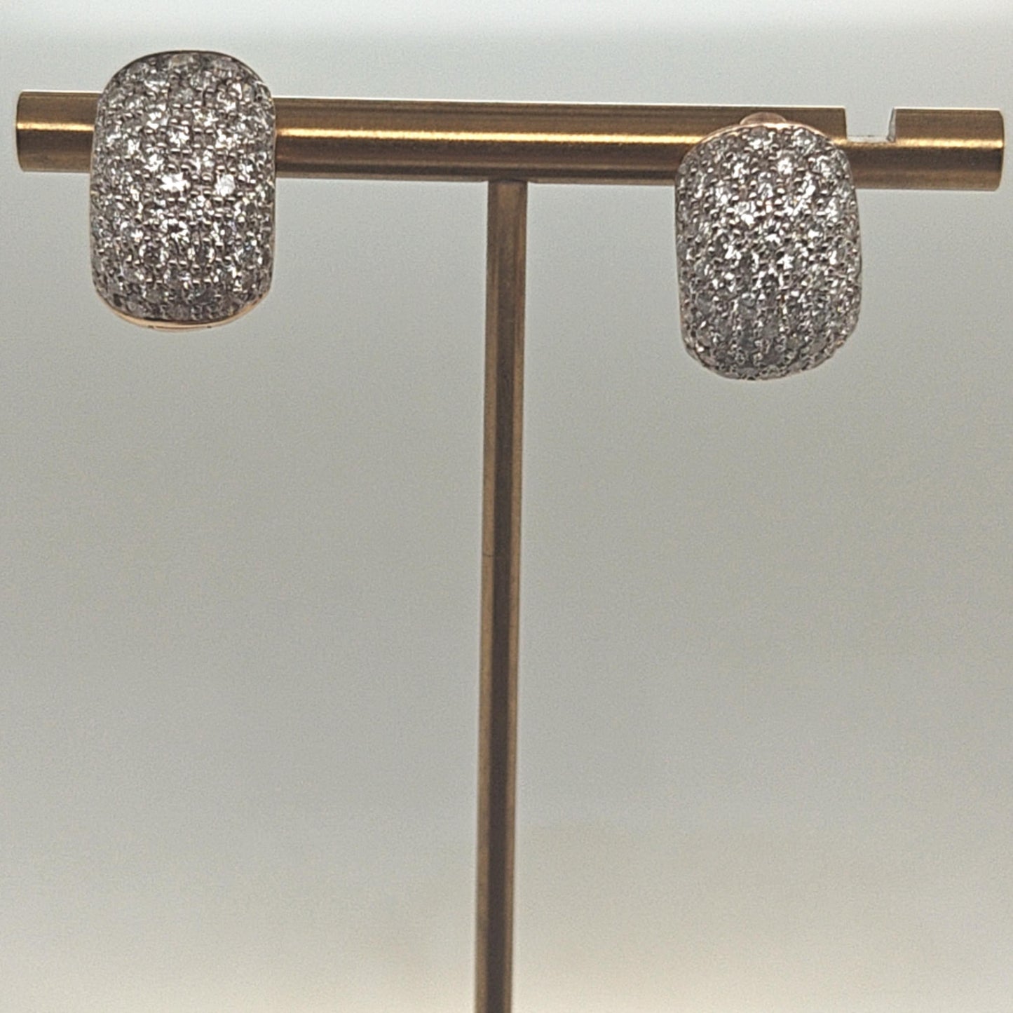 DIAMOND HUGGIE PAVE 2.06CTW CLIP ON EARRINGS YELLOW GOLD