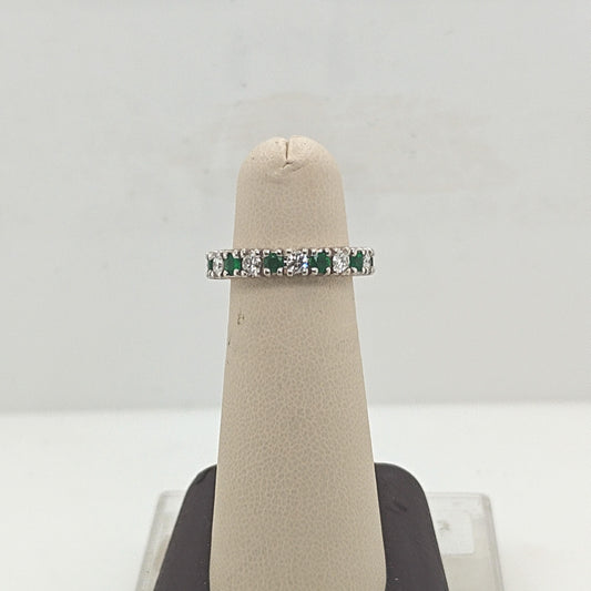 DIAMOND AND EMERALD ETERNITY BAND RING WHITE GOLD