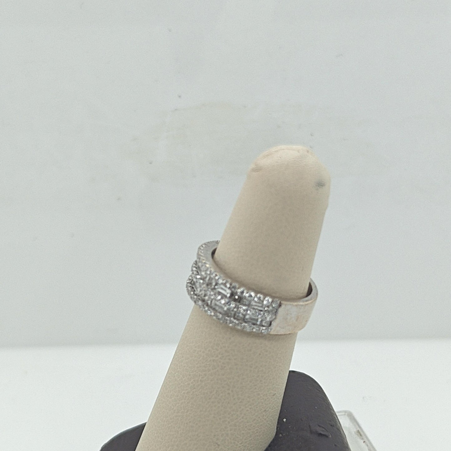 DIAMOND HALF ETERNITY ROUND AND PRINCESS CUT BAND RING 1.64CTW WHITE GOLD