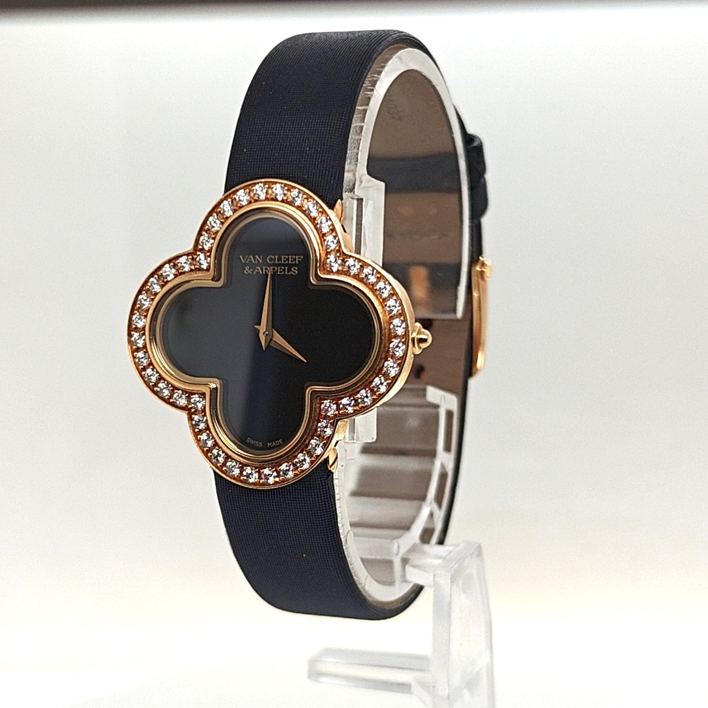 VAN CLEEF AND ARPELS VINTAGE ALHAMBRA MEDIUM LADIES DIAMOND WATCH