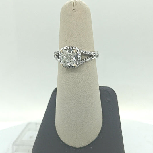 DIAMOND ENGAGEMENT RING 2.01CT WHITE GOLD HALO MOUNTING
