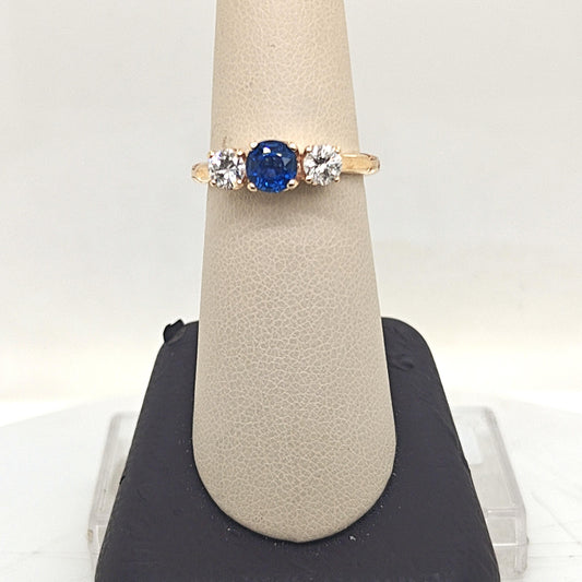 DIAMOND AND SAPPHIRE TRILOGY RING YELLOW GOLD
